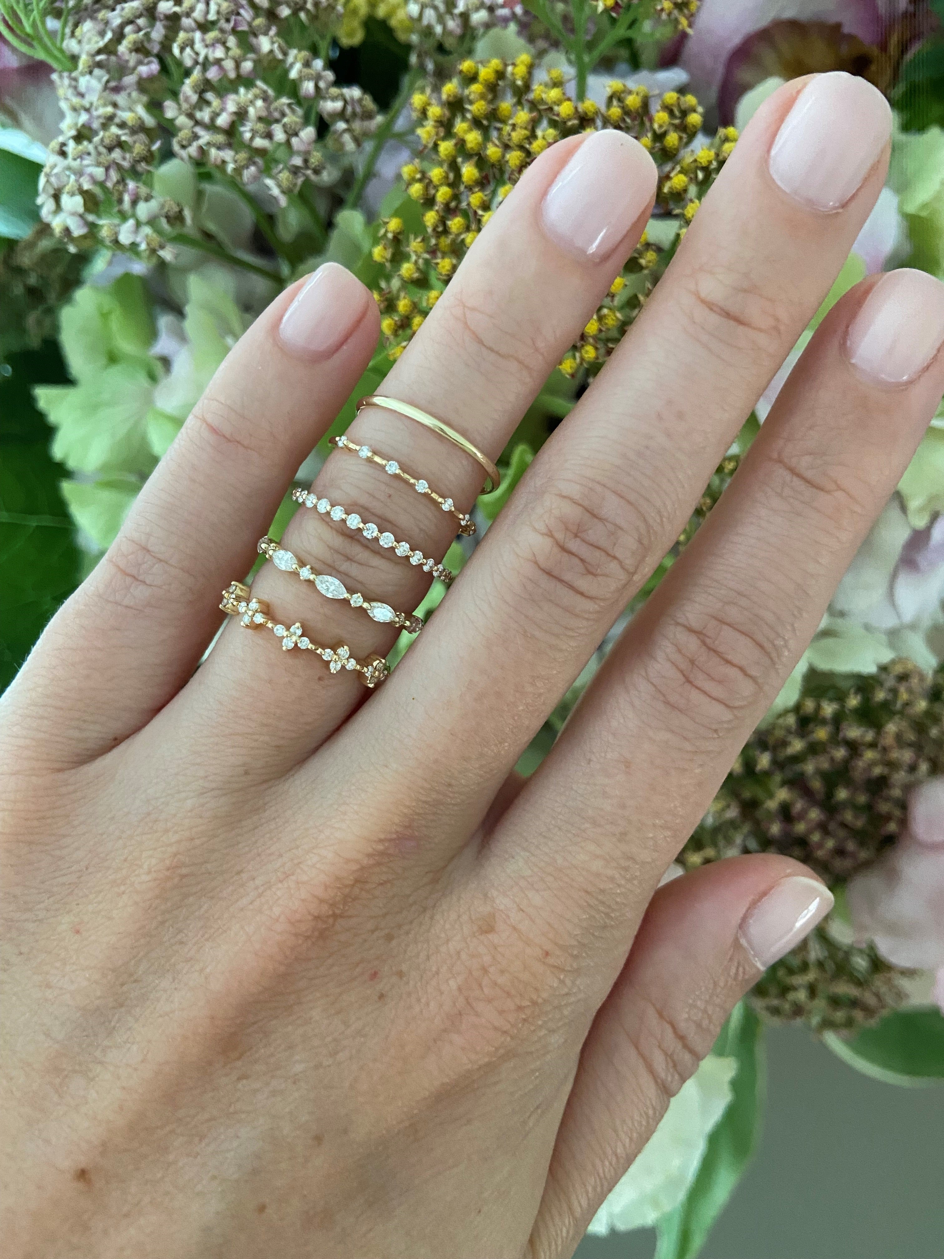 Diamond Dot Marquise Band