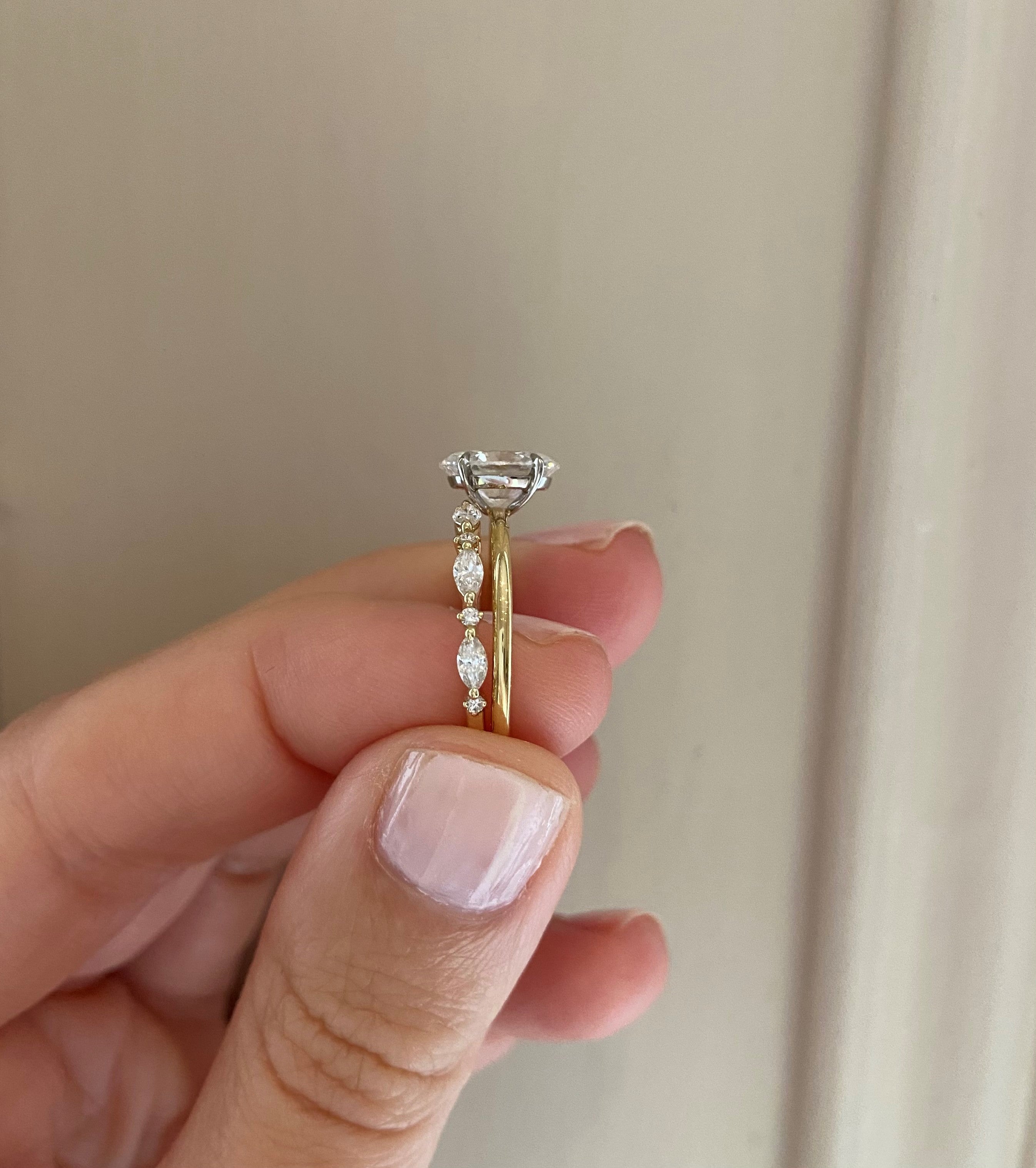 Diamond Dot Marquise Band